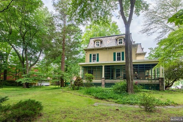 248 Harrington Ave, Closter, NJ 07624