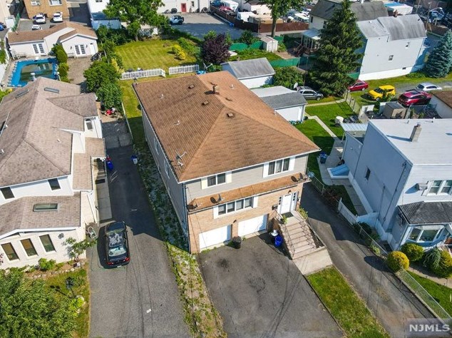 128 Jay Ave, Lyndhurst, NJ 07071