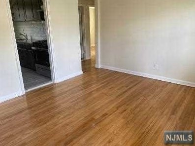 150 6th St #l, North Arlington, NJ 07031