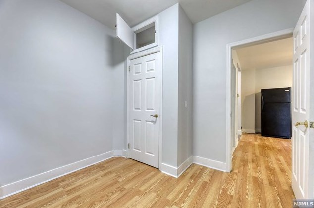 41 High St, Clifton NJ 07014-1235 exterior