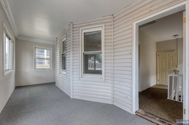 41 High St, Clifton NJ 07014-1235 exterior