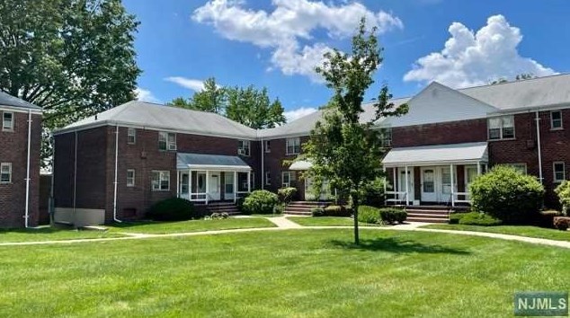 1241 Anderson Ave #21, West Fort Lee, NJ 07024