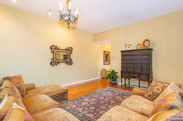 280 Main St, Little Falls, NJ 07424