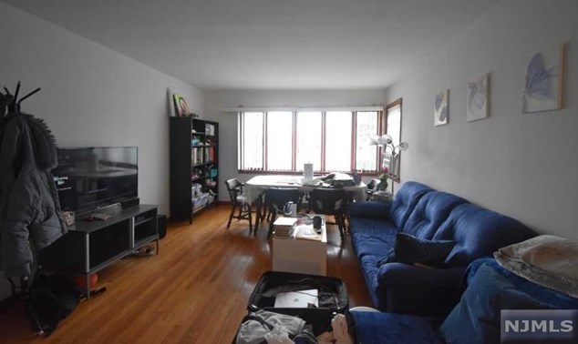 805 Harvard Pl #2, West Fort Lee, NJ 07024