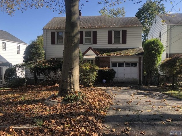 1447 Nelden Rd, Teaneck, NJ 07666