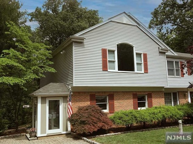 1308 Alps Rd, Wayne, NJ 07470-3731