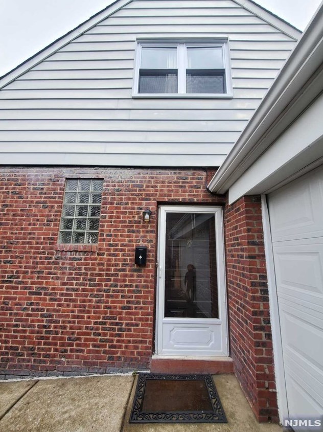 411 Kennedy Dr #2, Fairview, NJ 07022