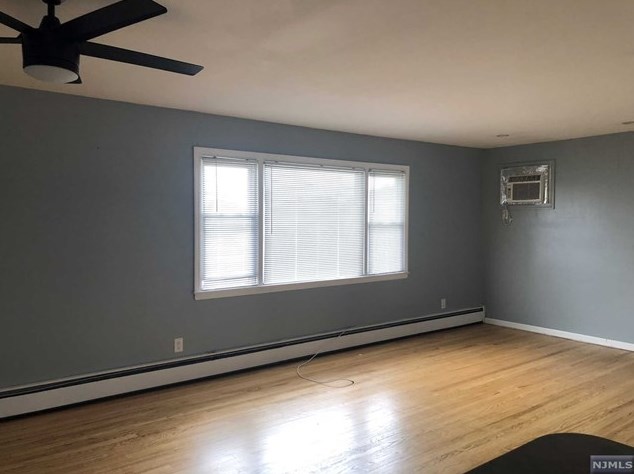 392 Sylvan St #2, Saddle Brook, NJ 07663