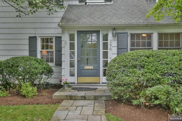 286 Midvale St, Ridgewood, NJ 07450