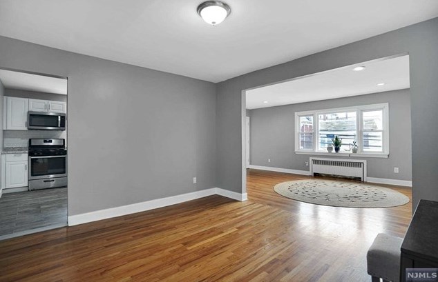 41 Magnolia St #2, Belleville, NJ 07109