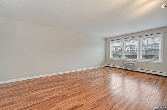 565 Grove St #e-10, Clifton, NJ 07013