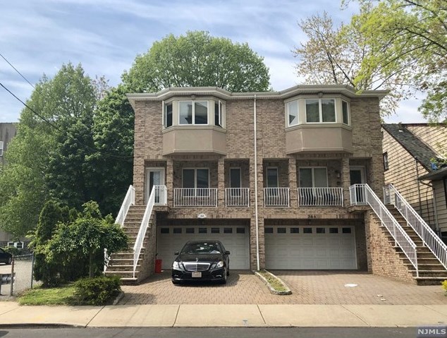 264 Lafayette Ave, Cliffside Park, NJ 07010