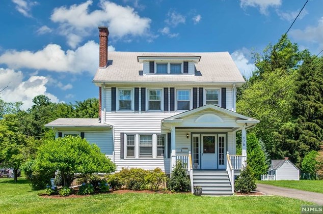 176 Grove Ave, Verona, NJ 07044