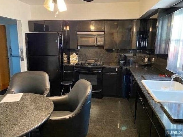 1614 Gerome Ave, West Fort Lee, NJ 07024