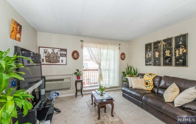 190 Morris Ave, Springfield, NJ 07081