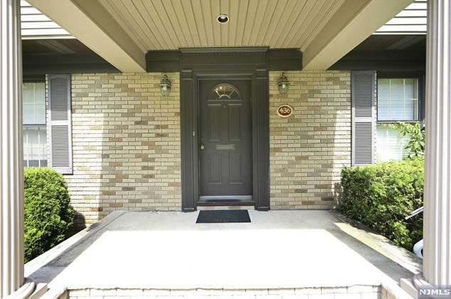 436 Cape May St, Englewood, NJ 07631