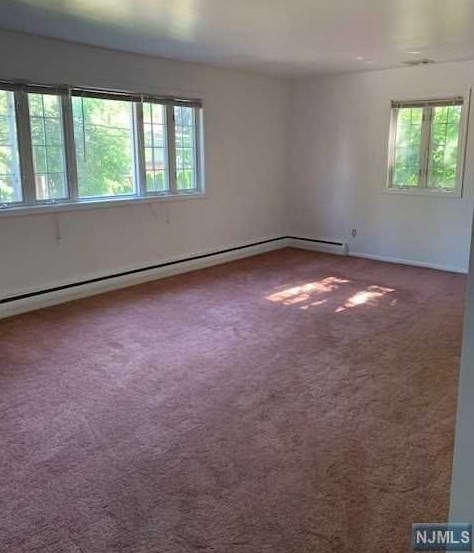 220 Main St, Bergenfield NJ  07621-2238 exterior