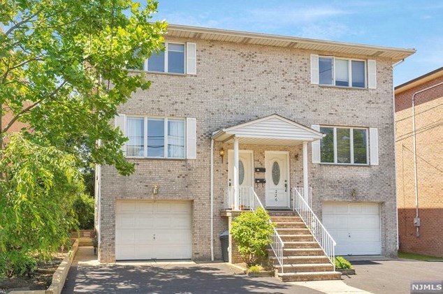 224 Lawton Ave, Cliffside Park, NJ 07010