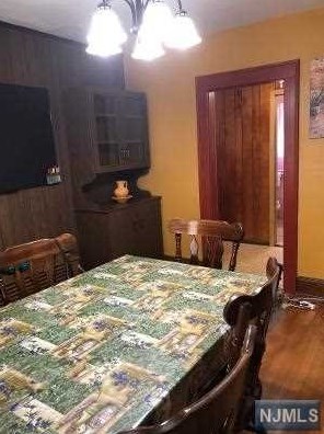 67 Bellevue Ave, Elmwood Park NJ  07407-3003 exterior