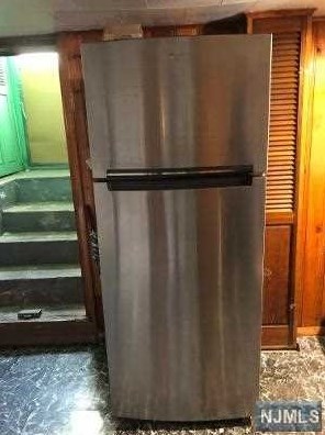 67 Bellevue Ave, Elmwood Park NJ  07407-3003 exterior