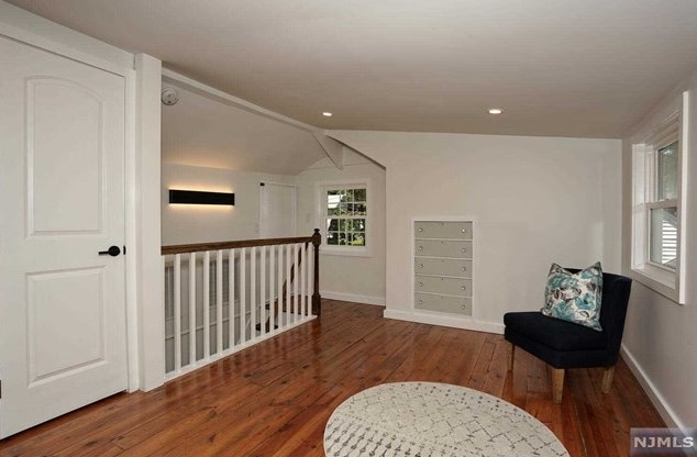 67 6th Ave, Westwood NJ  07675-2012 exterior