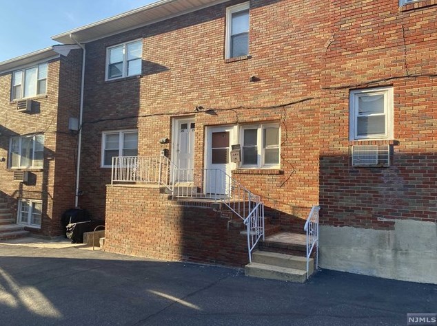 440 Ridge Rd #1r, Lyndhurst, NJ 07071