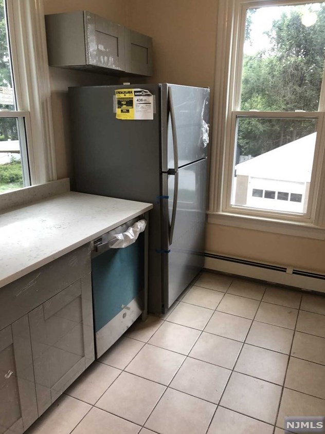 332 Closter Dock Rd #2, Closter, NJ 07624
