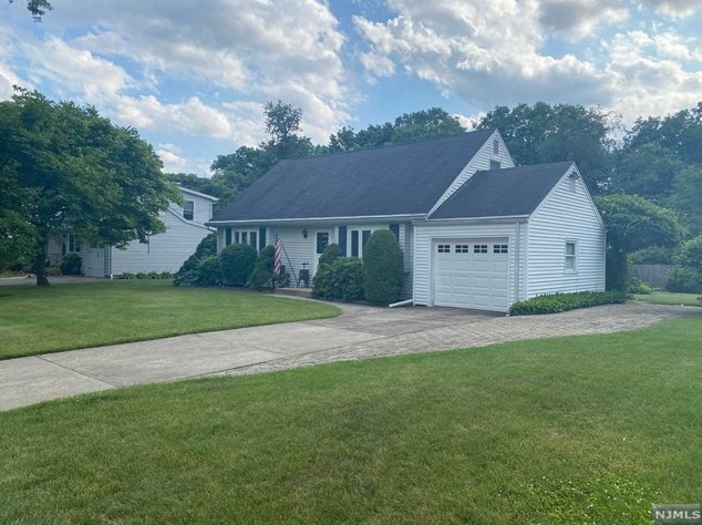 54 Belvidere Rd, Ridgewood, NJ 07452
