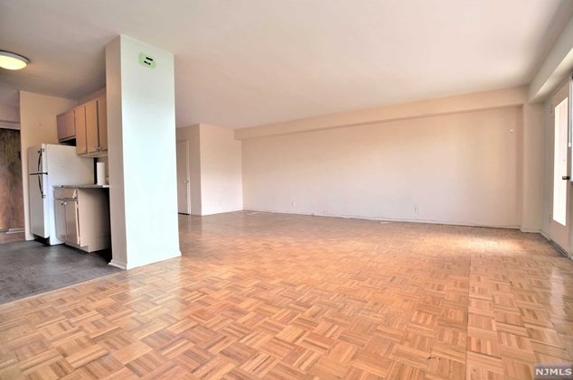 2185 Lemoine Ave #6c, West Fort Lee, NJ 07024