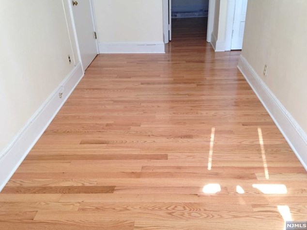 76 E Ridgewood Ave #4, Ridgewood, NJ 07450