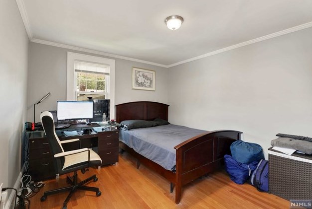 105 Daniel Ave, Rutherford NJ 07070-2718 exterior