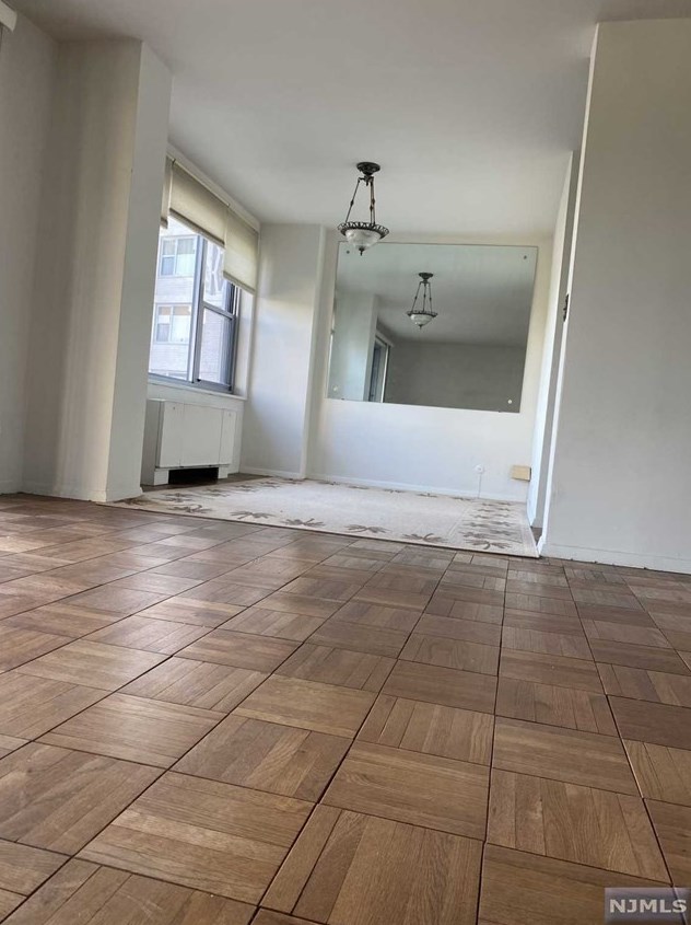 2100 Linwood Ave #3-x, West Fort Lee, NJ 07024