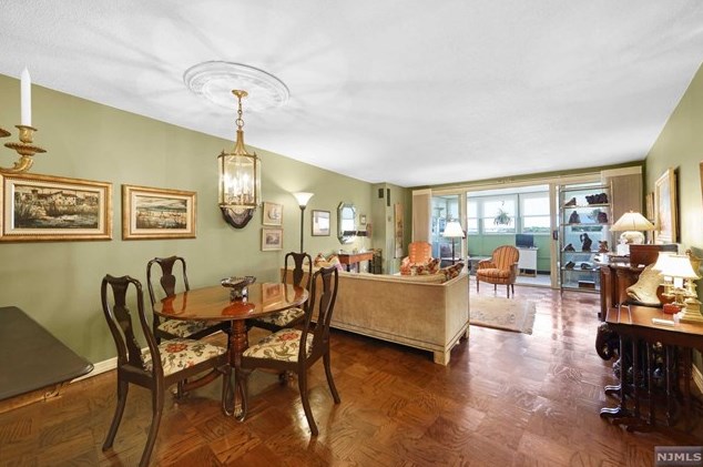 555 North Ave #12u, West Fort Lee, NJ 07024