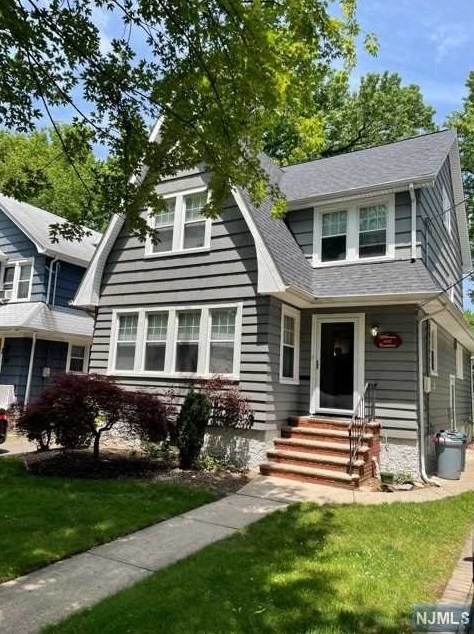 559 Cumberland Ave, Teaneck, NJ 07666