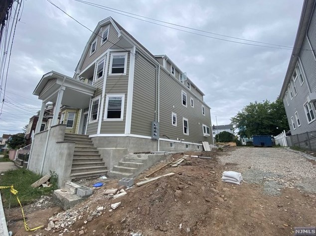 246 Belgrove Dr, Kearny NJ  07032-1510 exterior