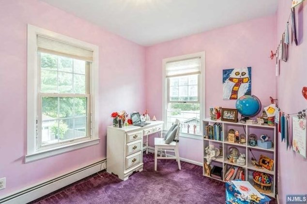 69 Central Ave, Hillsdale NJ  07642-2113 exterior
