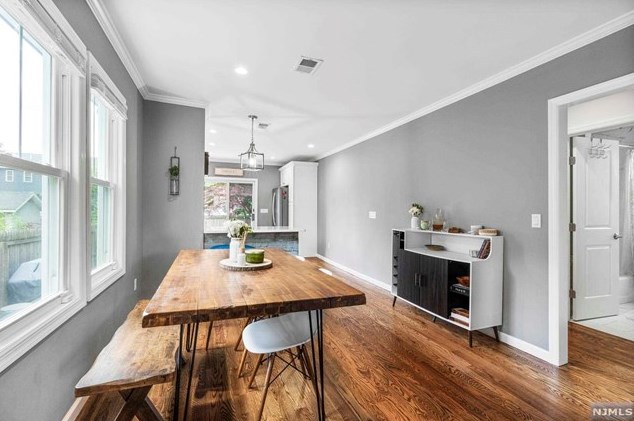 708 Tiffany Ave, Westwood NJ  07675-6306 exterior