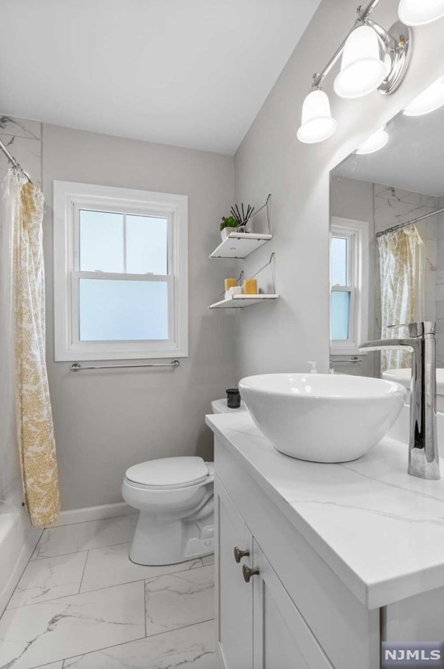 708 Tiffany Ave, Westwood NJ  07675-6306 exterior