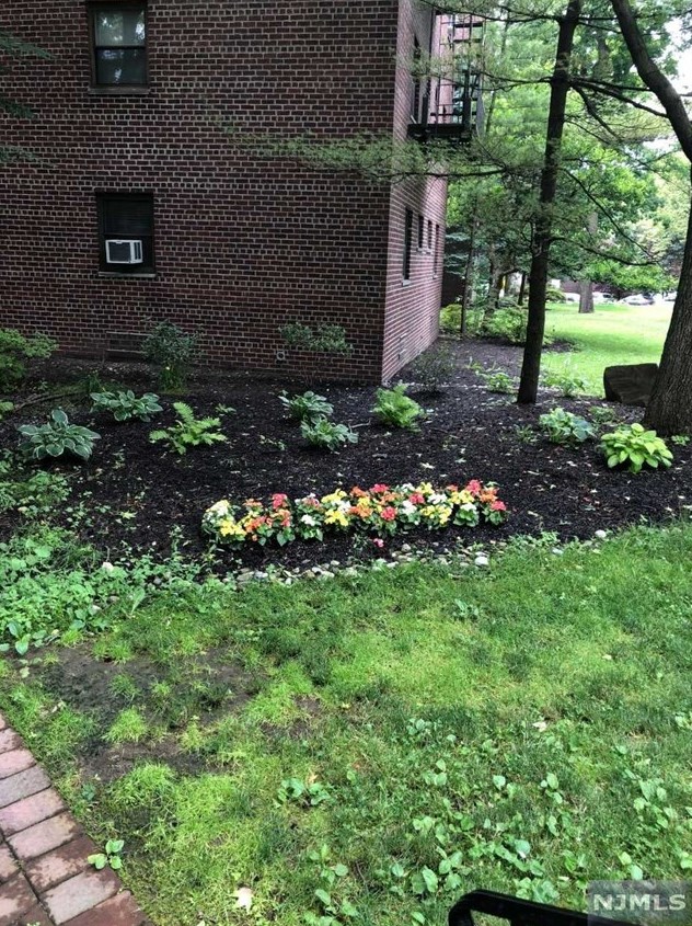 420 Park Pl Apt 3d, West Fort Lee, NJ