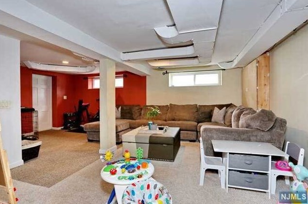 111 Berkeley Ave, Westwood NJ  07675-1804 exterior