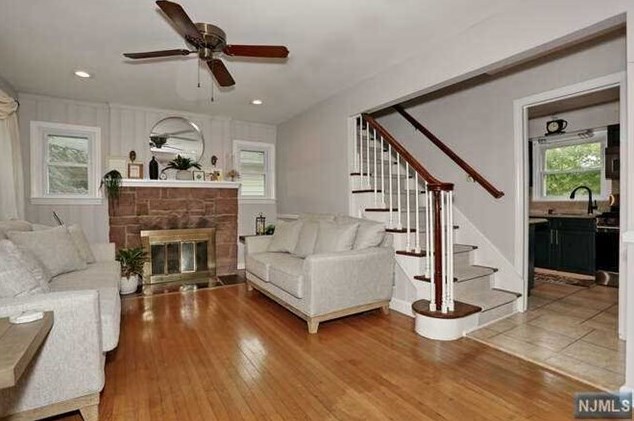 111 Berkeley Ave, Westwood NJ  07675-1804 exterior