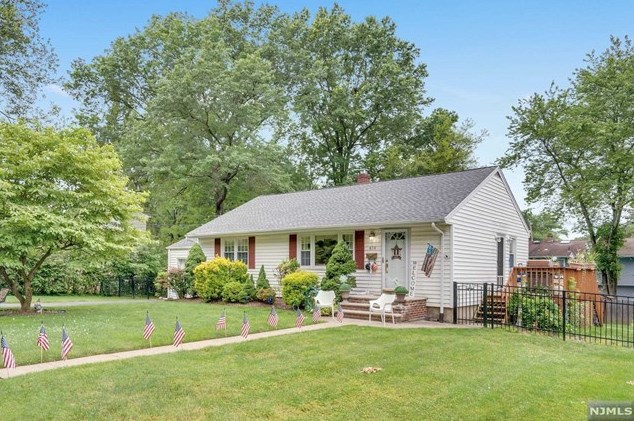 610 Beech St, Westwood, NJ 07676