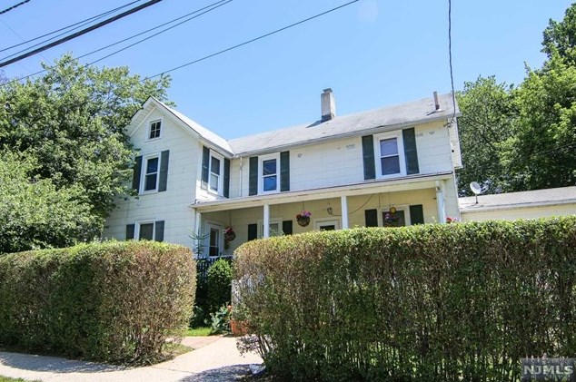 20 Central Ave, Hillsdale, NJ 07642