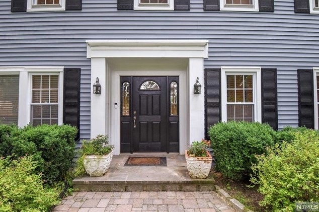 192 Piermont Rd, Norwood, NJ 07648