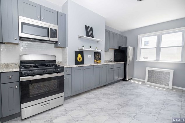 1810 Kerrigan Ave #2, Union City, NJ 07087