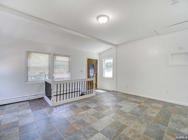 382 Columbia St, Orange NJ  07050-2601 exterior