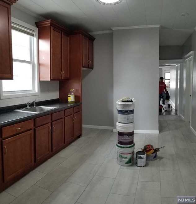 324 Chestnut St #2, Kearny, NJ 07032