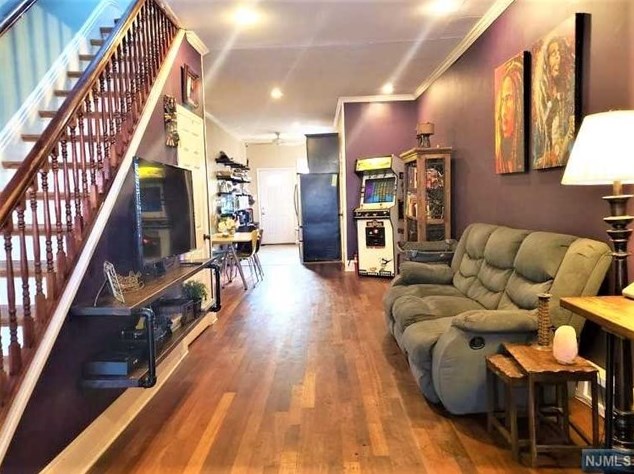 267 Randolph Ave, Jersey City, NJ 07304-2719