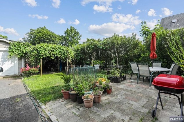 21 Broughton Ave #2, Bloomfield, NJ 07003