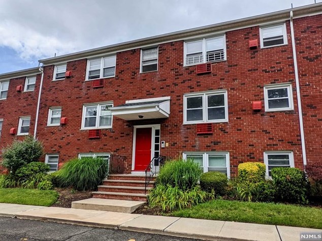 482 Joralemon St #f2, Belleville, NJ 07109